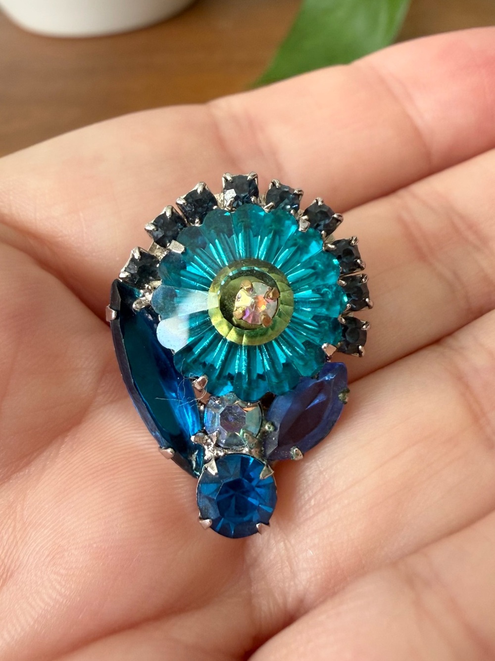 Vintage Juliana D&E Margarita Blue Crystal Rivoli Rhinestone Brooch Silvertone - Picture 11 of 15
